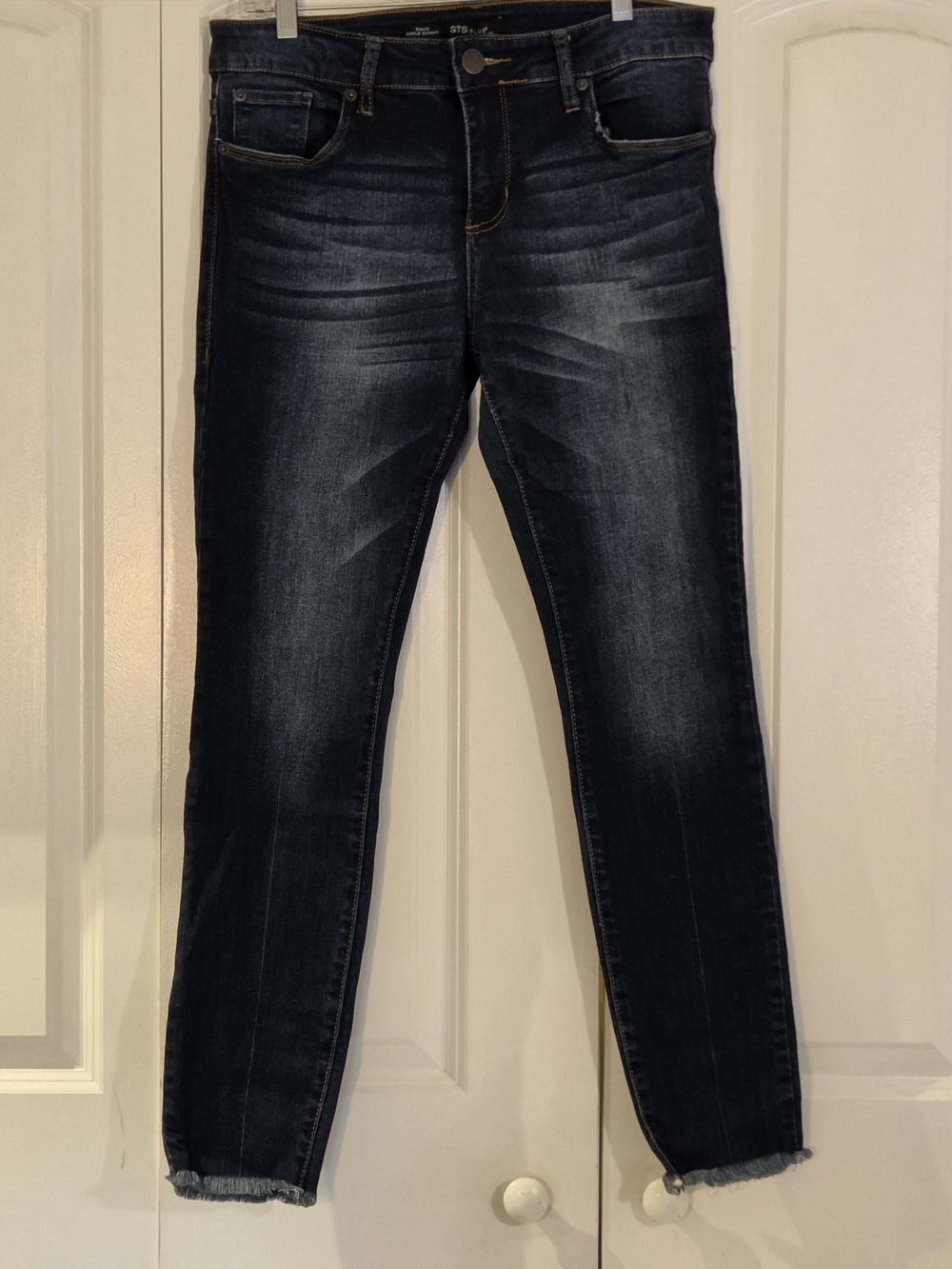 STS Blue Women’s Jeans Size 29 “Emma Ankle Skinny" Fringe Ankle Dark Wash